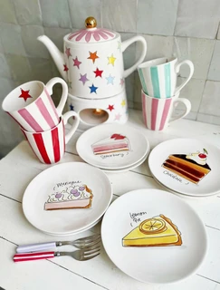 Blond Amsterdam Cake Plate Strawberry 18cm - Even Bijkletsen - afbeelding 3
