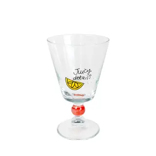Blond Amsterdam Wine Glass Juicy Detail