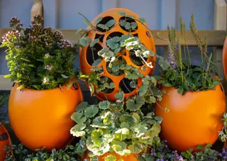 Eggologic Trellis Pod Stone Gray - verticaal tuinieren - afbeelding 4