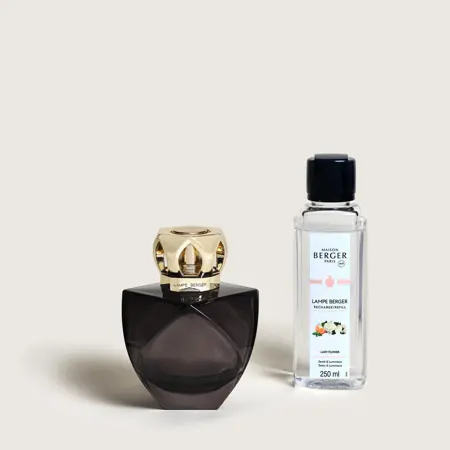 Lampe Berger Giftset Eternity Noire met Lady Flower 250 ml – elegant zwart design parfum