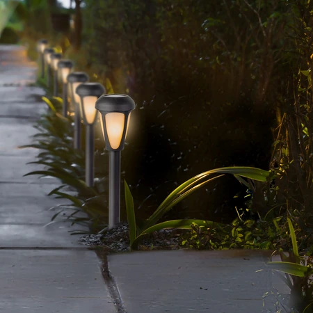 Solar Tuinsteker Zwart - Lumineo - met vlam effect - Ø7x24cm