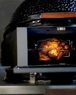 THE BASTARD Rotisserie Medium - Pizza - afbeelding 4
