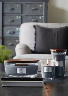 WoodWick kaars Indigo Suede Ellipse